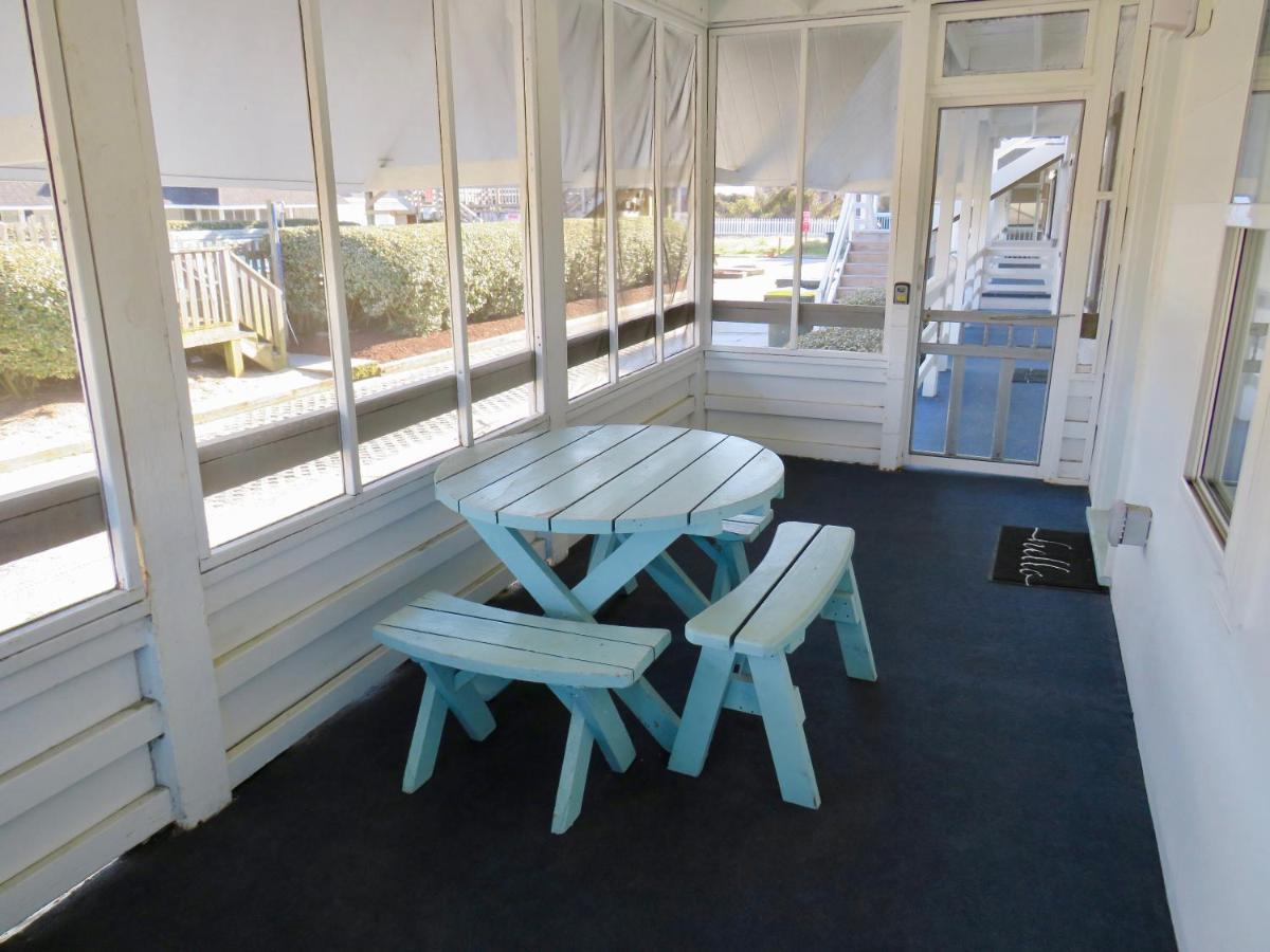 Saltaire 5* Kitty Hawk